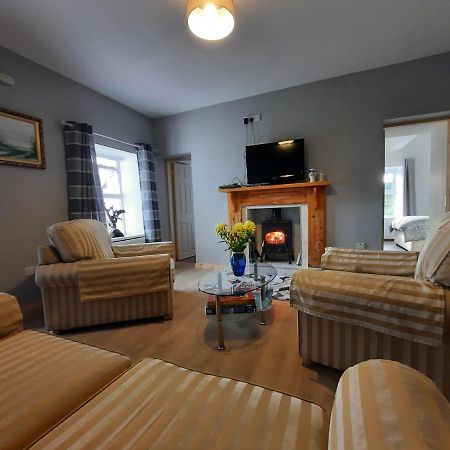 Conneelys Cottage, Connemara, Clifden, H71Y096 Eksteriør bilde