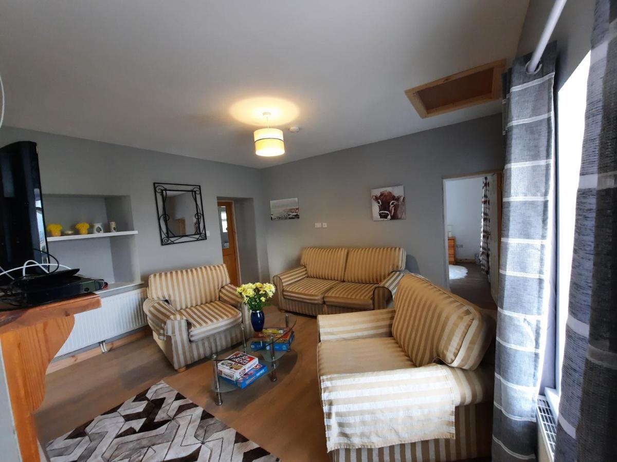 Conneelys Cottage, Connemara, Clifden, H71Y096 Eksteriør bilde